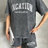 Moteriškas blukintos medvilnės kostiumėlis "Vacation"