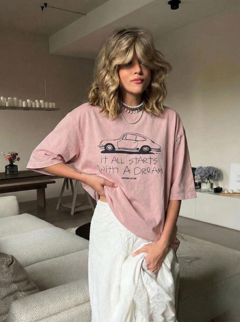 Blukintos medvilnės švelniai rožiniai marškinėliai su printu